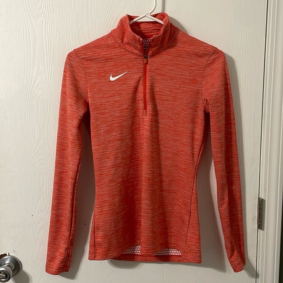 Nike Tops - Nike Dri-Fit NWOT Red Embroidered Long Sleeve Top With Thumb Holes Size Small